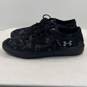 Under Armour Youth Size 5Y Black Gray Camo Kick It 2 Low Utility Sneakers Boys